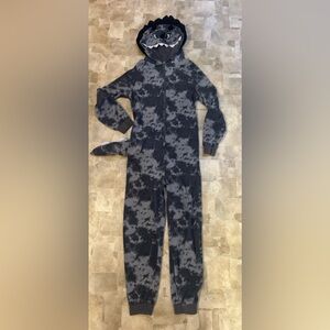 Fabkids Black and Gray Patterned Footie Pajamas Size XXL 18